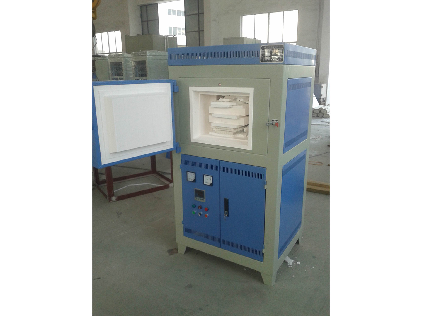 SX2-1700℃系列全纖維箱式電(diàn)阻爐