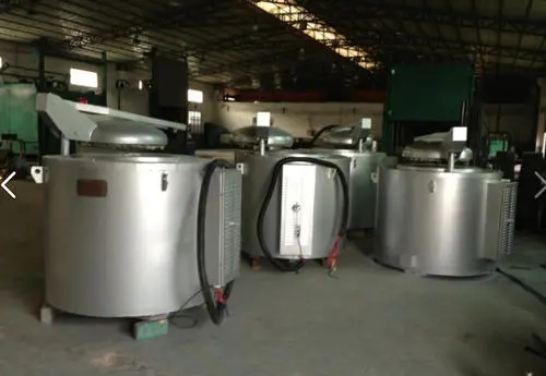 在奮進中崛起 在崛起中騰飛(fēi)